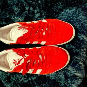 Mens red Adidas Gazelle shoes